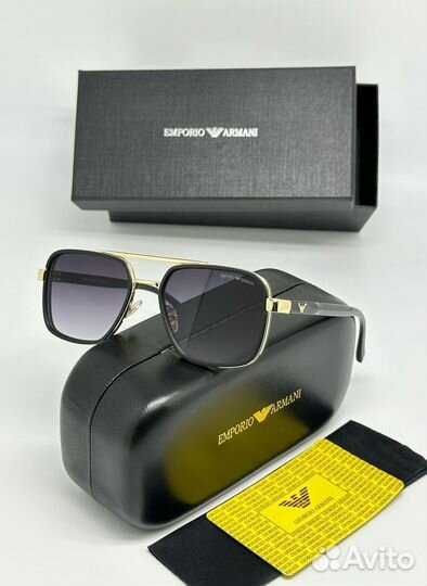 Солнцезащитные очки emporio armani