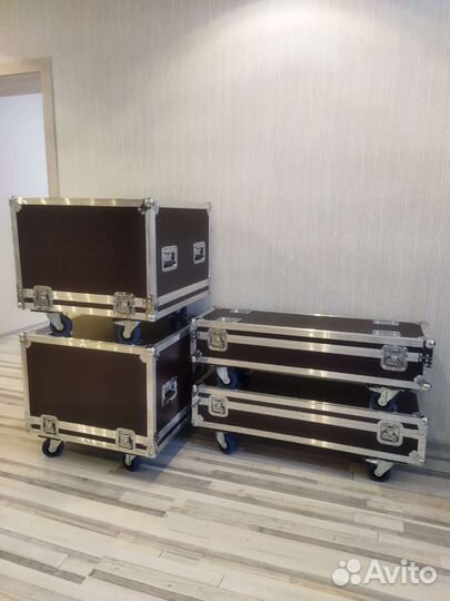 Фурнитура для кейсов и кофров