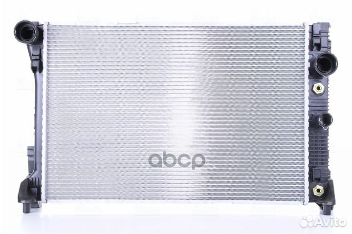 Радиатор 67168 Nissens