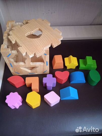 Деревянный сортер 13 фигурок