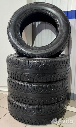 Bridgestone Ice Cruiser 7000 235/65 R17