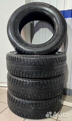 Bridgestone Ice Cruiser 7000 235/65 R17