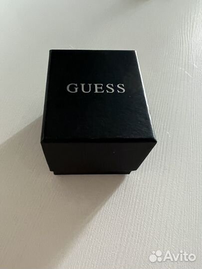 Женские часы guess новые