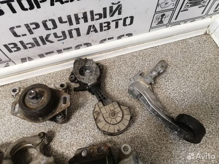 Опора двигателя для Peugeot 308 I