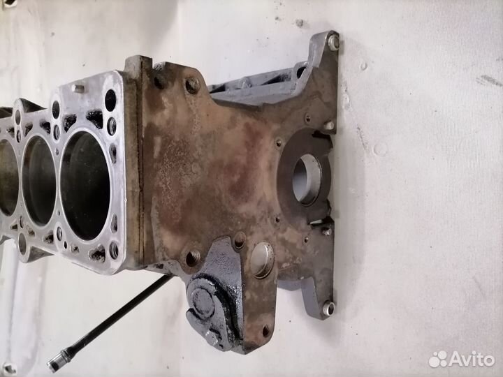 Блок цилиндров Volkswagen Passat B5 1.8 ADR 1998 г