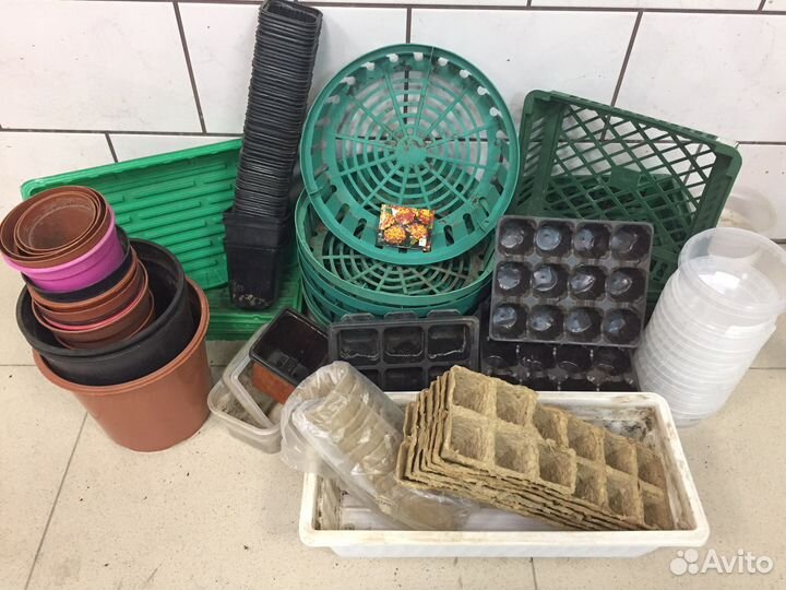 Контейнеры для рассады и цветов