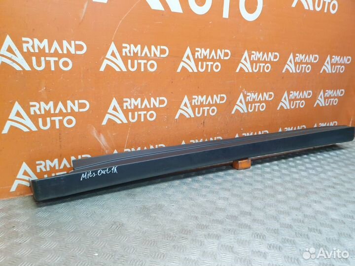 Накладка порога левая Mitsubishi Outlander 3