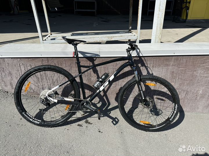 Велосипед gt avalanche comp 2021