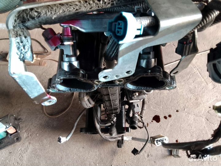 Впускной коллектор EJ204 subaru