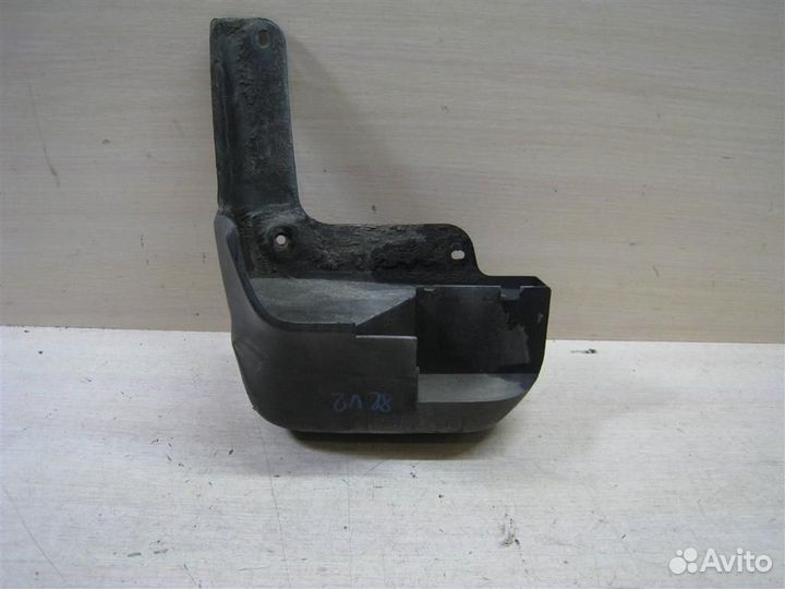 Брызговик передний левый Honda CR-V 2 (RD5) 2005
