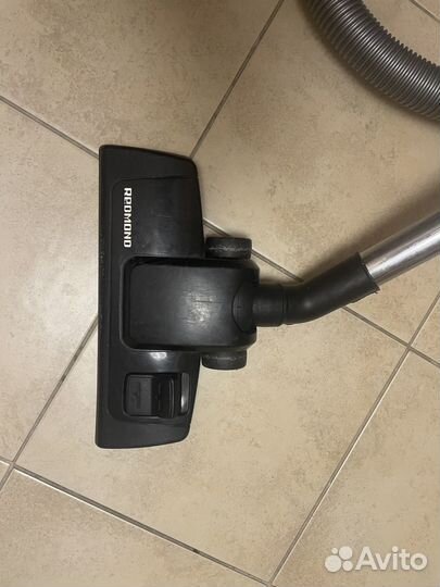 Пылесос redmond