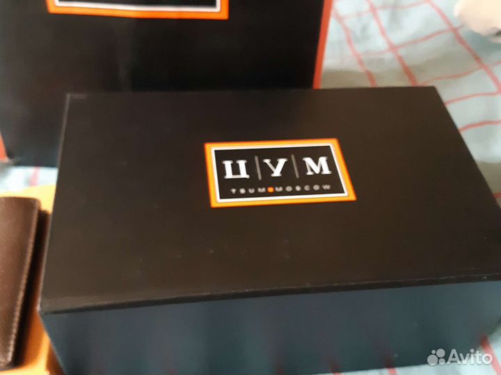 Продаю бумажник Tods