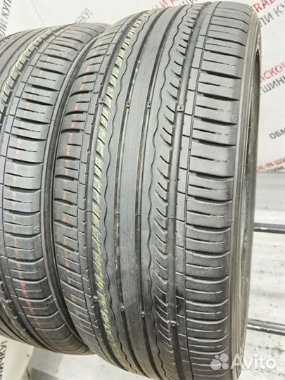 Kumho Solus KH17 215/45 R17 91W