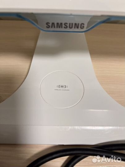 Монитор Samsung 27