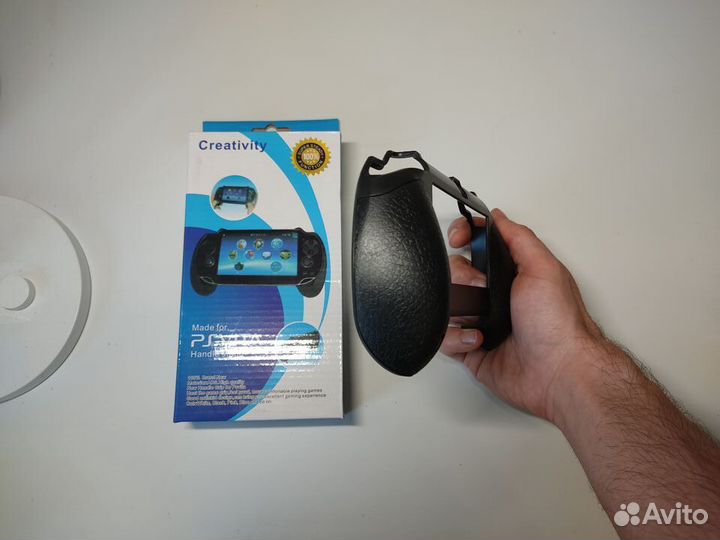 Игры и аксессуары для PS Vita