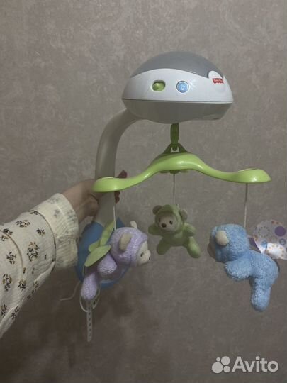 Мобиль на кроватку fisher price мечты о бабочках