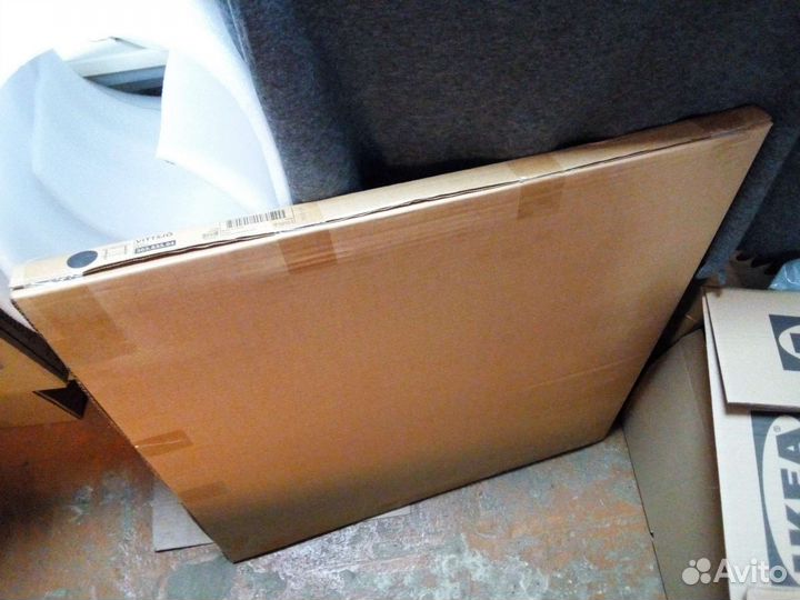 Журнальный столик IKEA новый