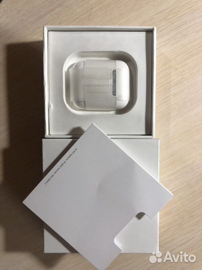 Беспроводные наушники apple airpods 2