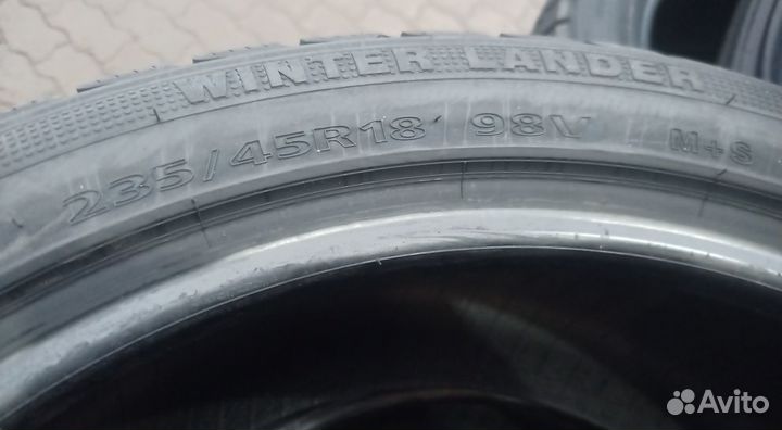Landsail Winter Star 235/45 R18 98V