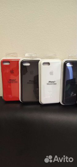 Чехлы на iPhone 7/8