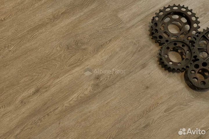 Кварцвиниловый ламинат