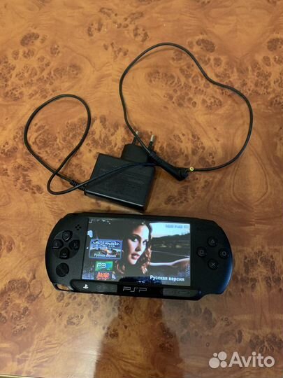 Sony PSP e1008 street