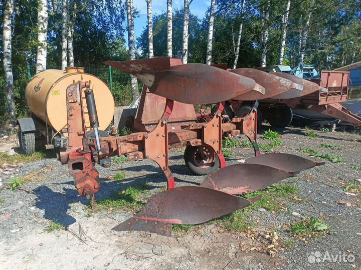 Плуг Минойтовский ремонтный завод ПНО-3-35, 2008