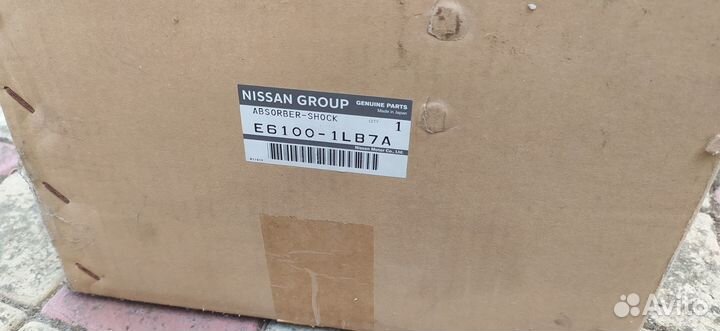 Продам стойки Ниссан Патрол Y62