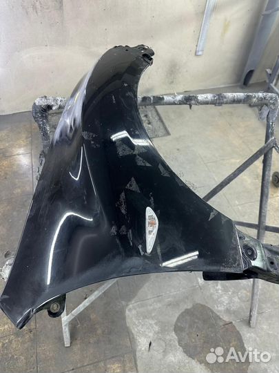 Крыло переднее правое мазда 6
