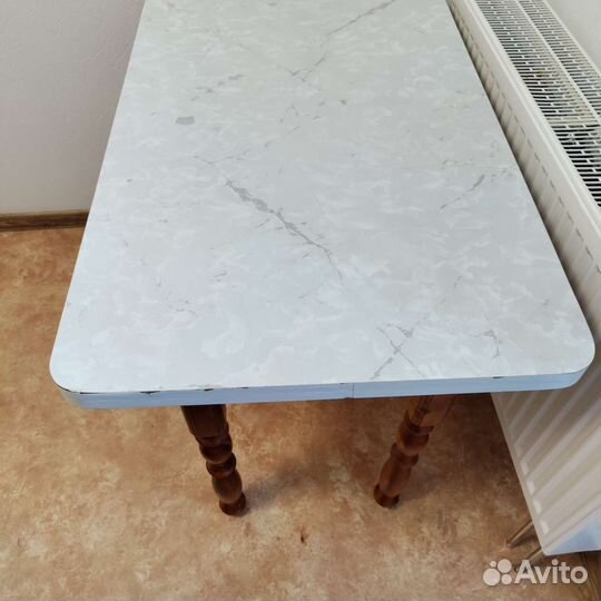 Кухонный стол бу