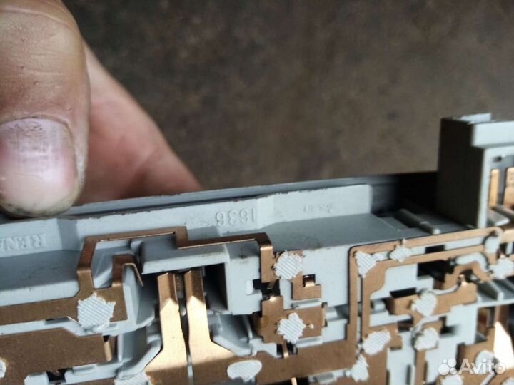 Плафон освещения салона рено лагуна-2 2005г