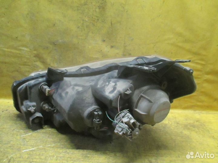 Фары Suzuki Sx4 YA11S ксенон