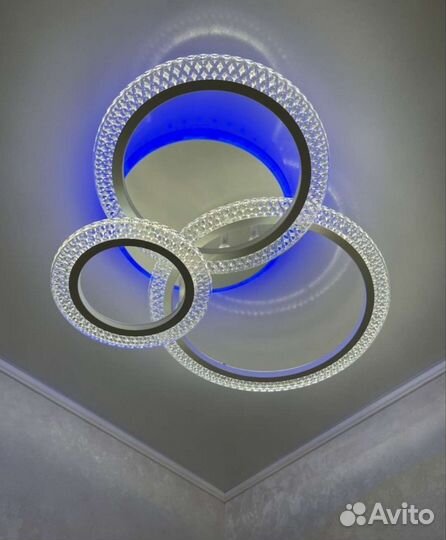 Люстра Светильник потолочный