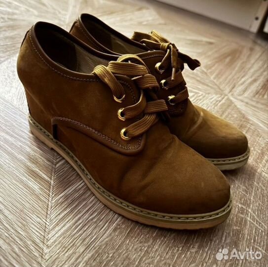 Ботинки женские 37 размер