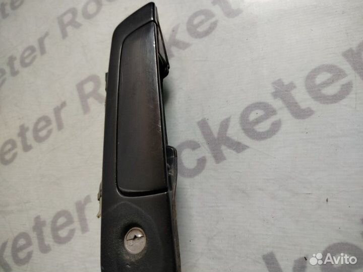 Ручка внешняя передняя правая Mitsubishi Mirage 4G