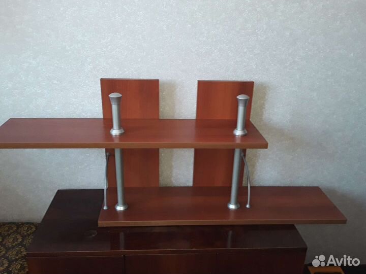 Полка настенная