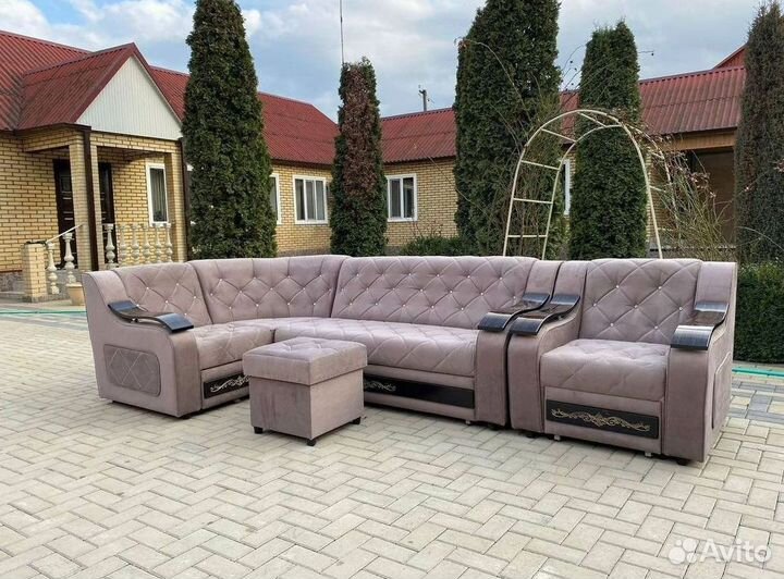 Диван мягкий