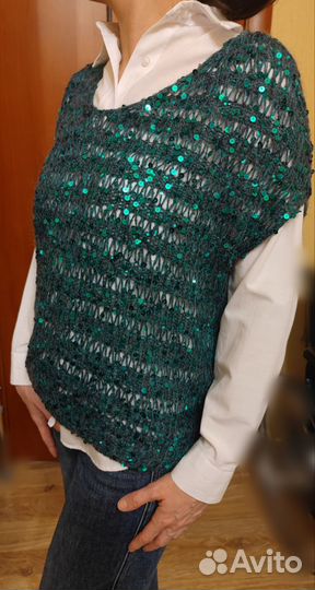 Жилетка женская вязаная в стиле Кучинелли