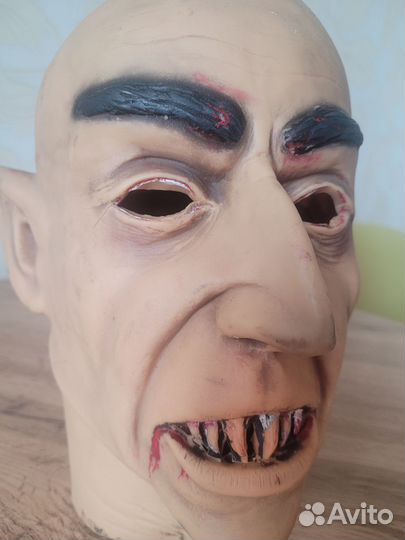 Страшная маска