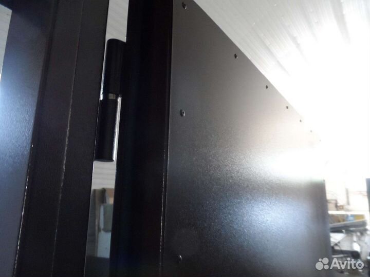 Двери металлических входные