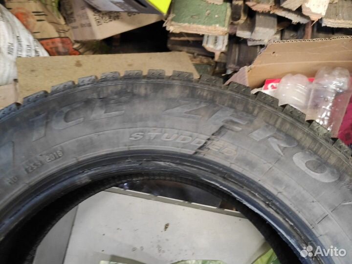 Pirelli Ice Zero 185/65 R15 92T