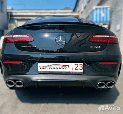 Диффузор с насадками на Mercedes E купе С238