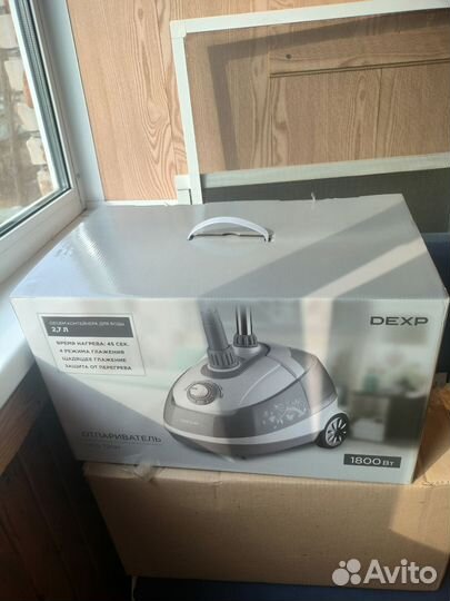 Отпариватель для одежды вертикальный