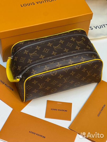 Косметичка несессер Louis Vuitton Dopp Kit