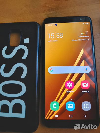 Samsung Galaxy A6, 4/32 ГБ