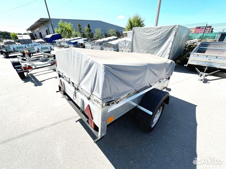 Прицеп на легковой автомобиль