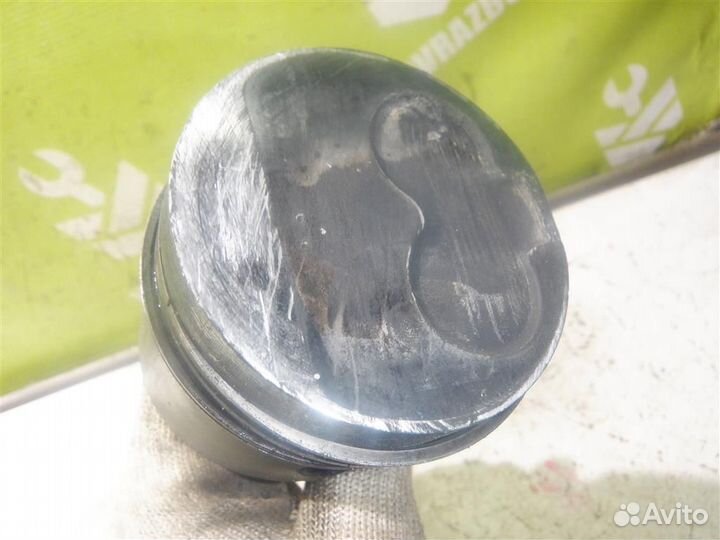 Поршень с шатуном Ауди 80 90 Б3