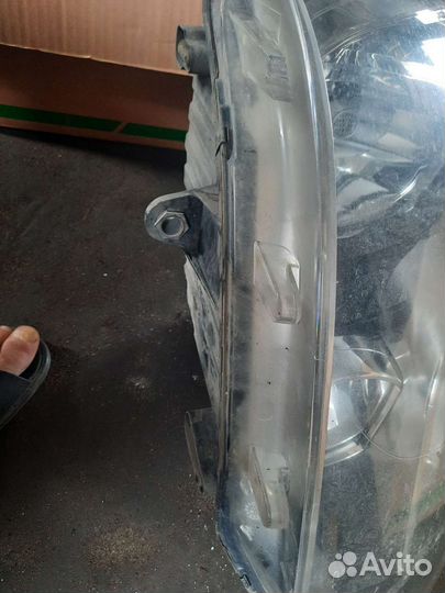 Фара передняя volkswagen t5gp,правая