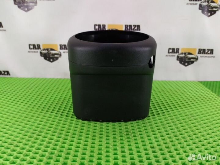 Кожух рулевой колонки Mercedes-Benz C-class W204