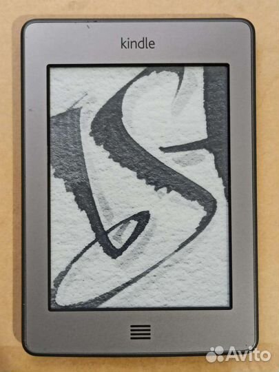 Электронная книга Amazon Kindle Touch